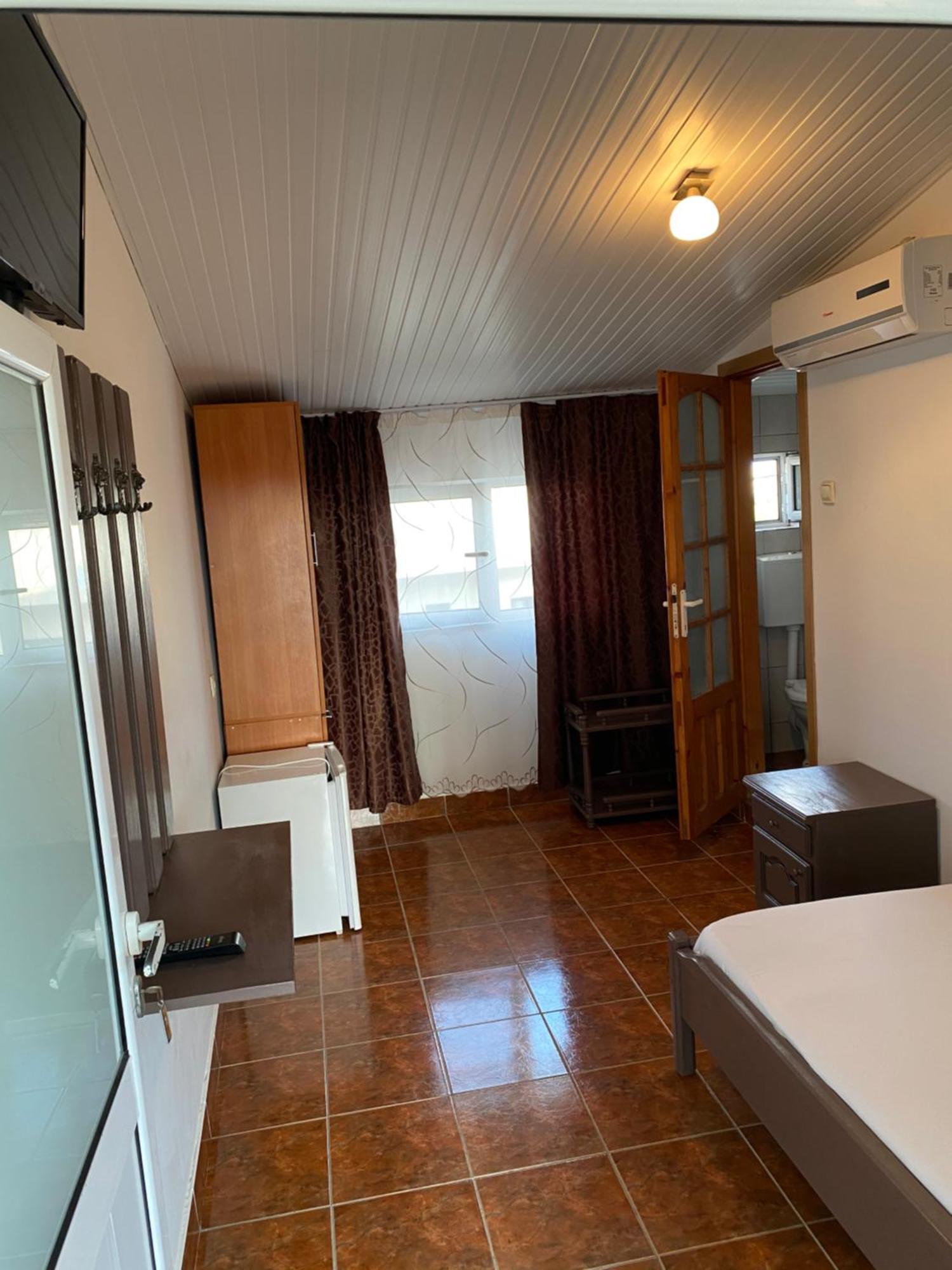 Hotel Casa Ciobi Două Mai Zimmer foto
